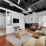 Historic Germantown 1Br Loft