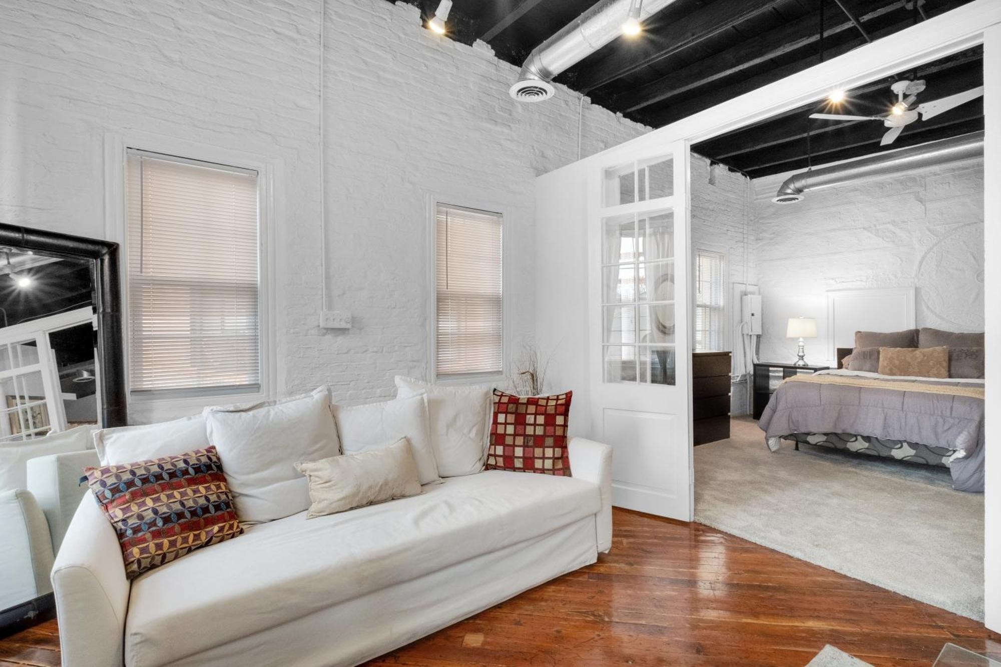 Apartment Historic Germantown 1br Loft Philadelphia
